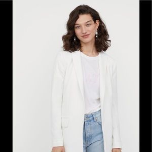 NWT H&M straight cut blazer in white, size 4